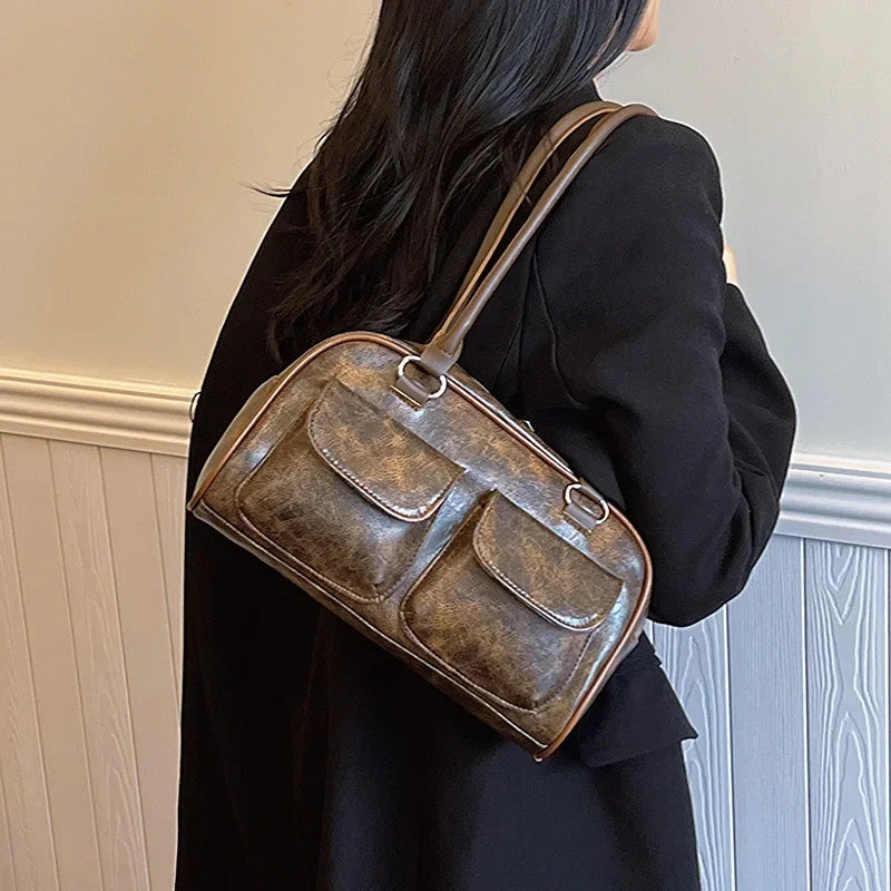 Borsa baguette donna retrò con doppie tasche frontali – trendy piccola underarm per il 2025