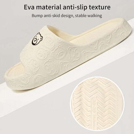 Ciabatte antiscivolo in EVA – comfort sicuro e stile