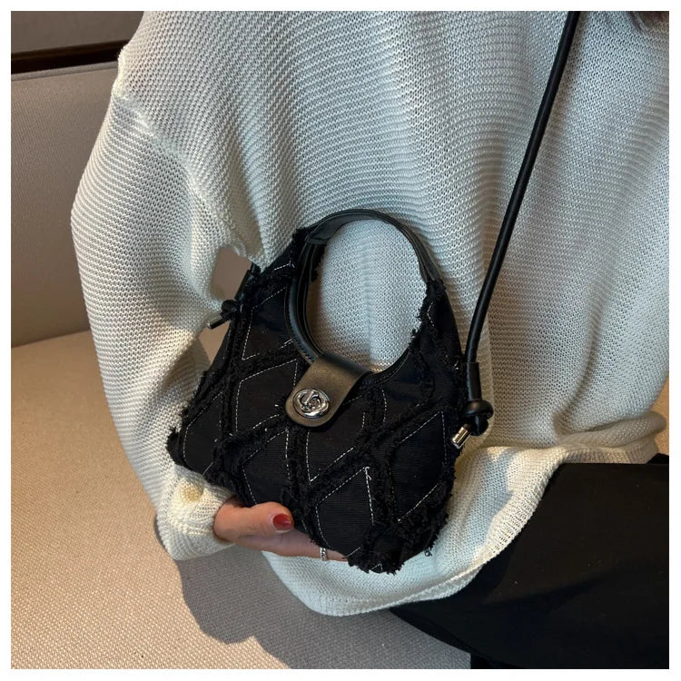 Borsa in Jeans Donna Stile Fashion – Spalla e Tracolla, Design Sfrangiato 2025