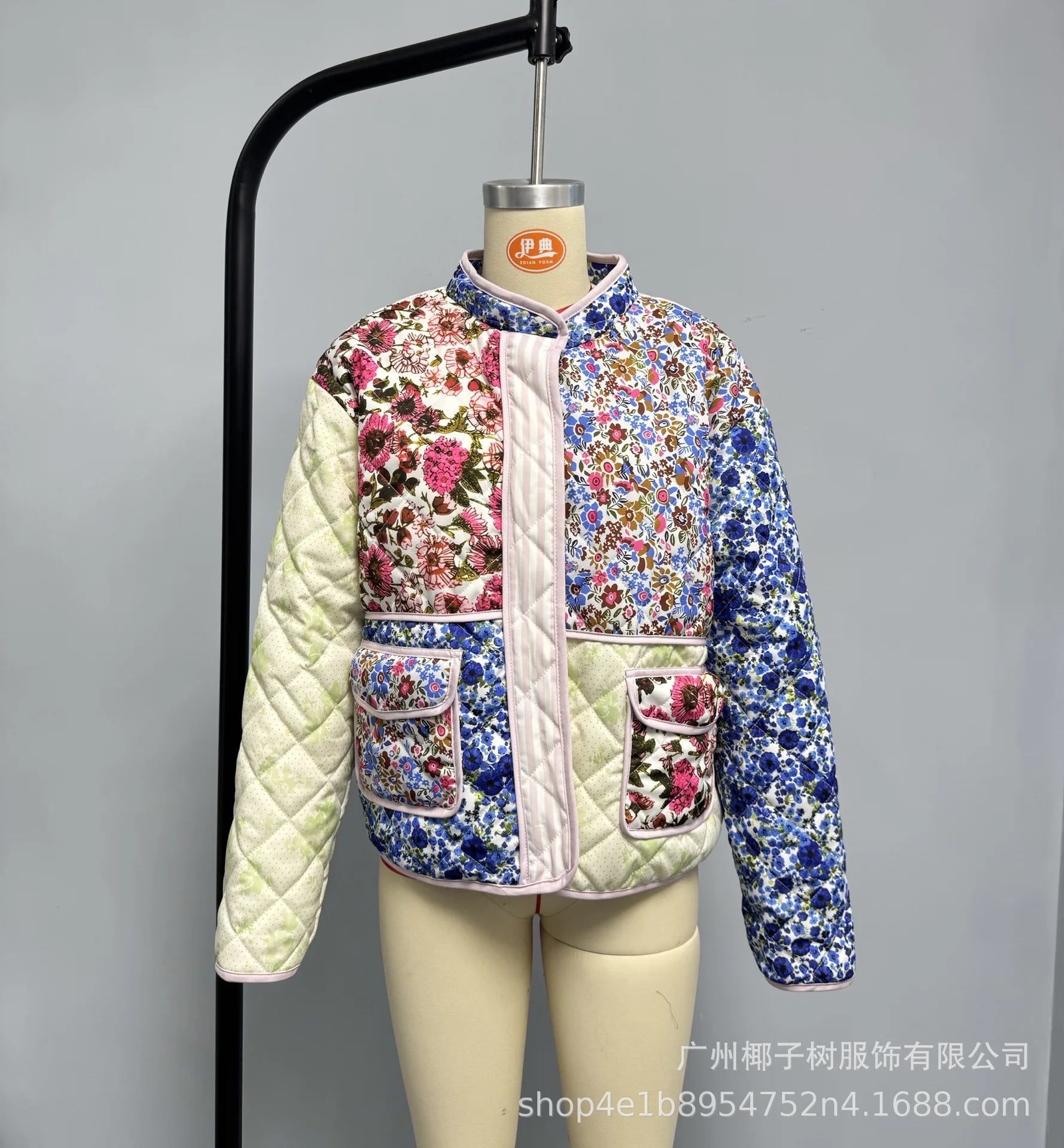 Giacca imbottita donna vintage patchwork floreale – Cappotto cotone con imbottitura, stile casual e warm streetwear