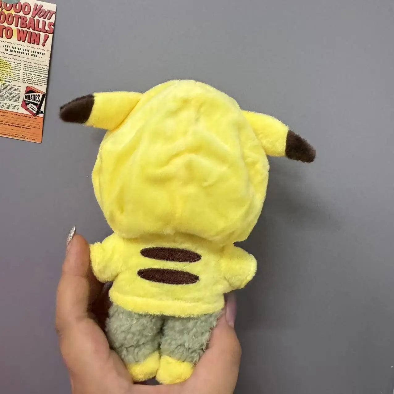 Set di abbigliamento per bambola Labubu da 17 cm – Tuta Pikachu con cappuccio e accessori