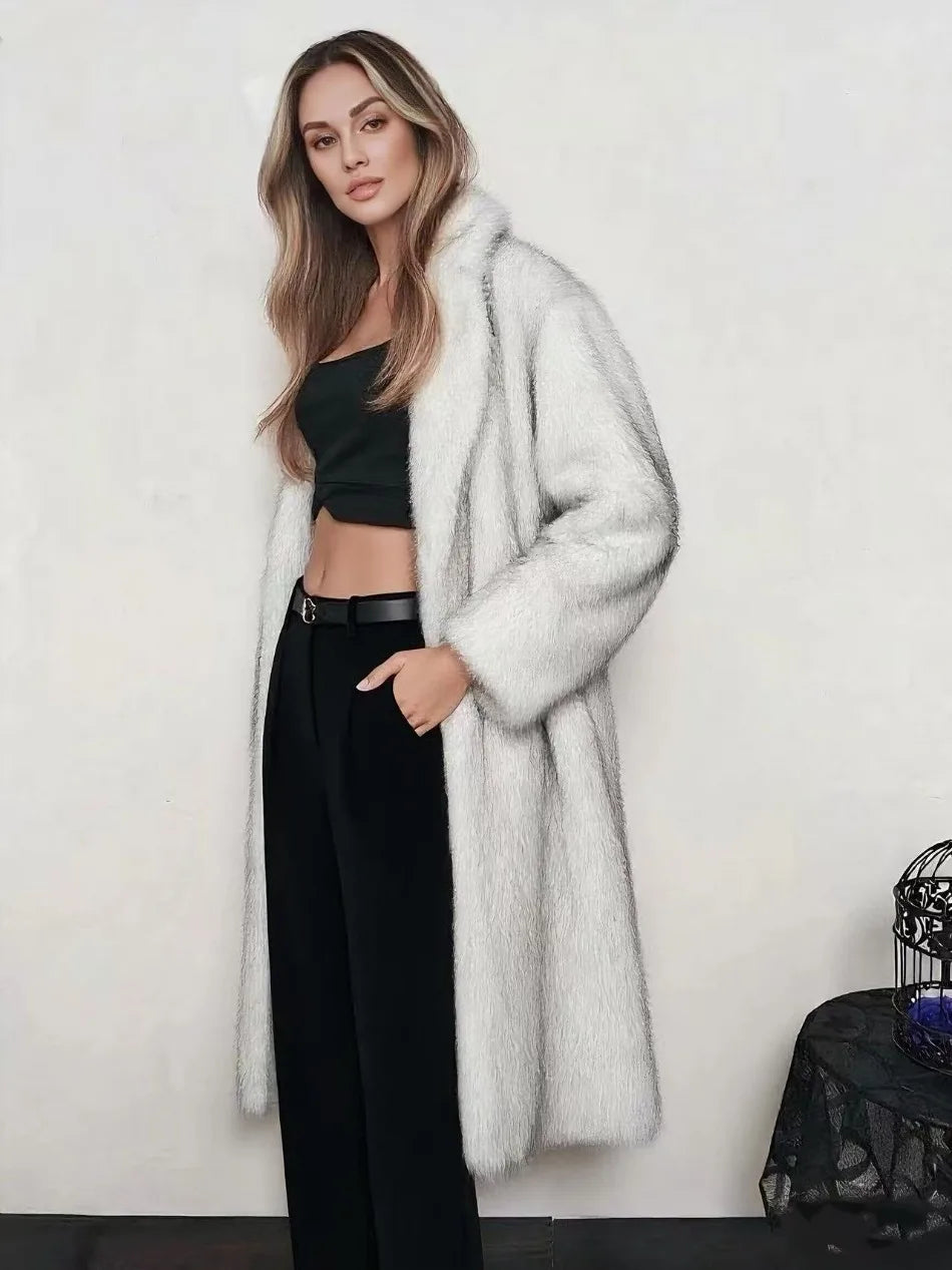 Cappotto lungo donna in pelo sintetico – pelliccia finta morbida, over-fit e lussuoso per inverno 2025