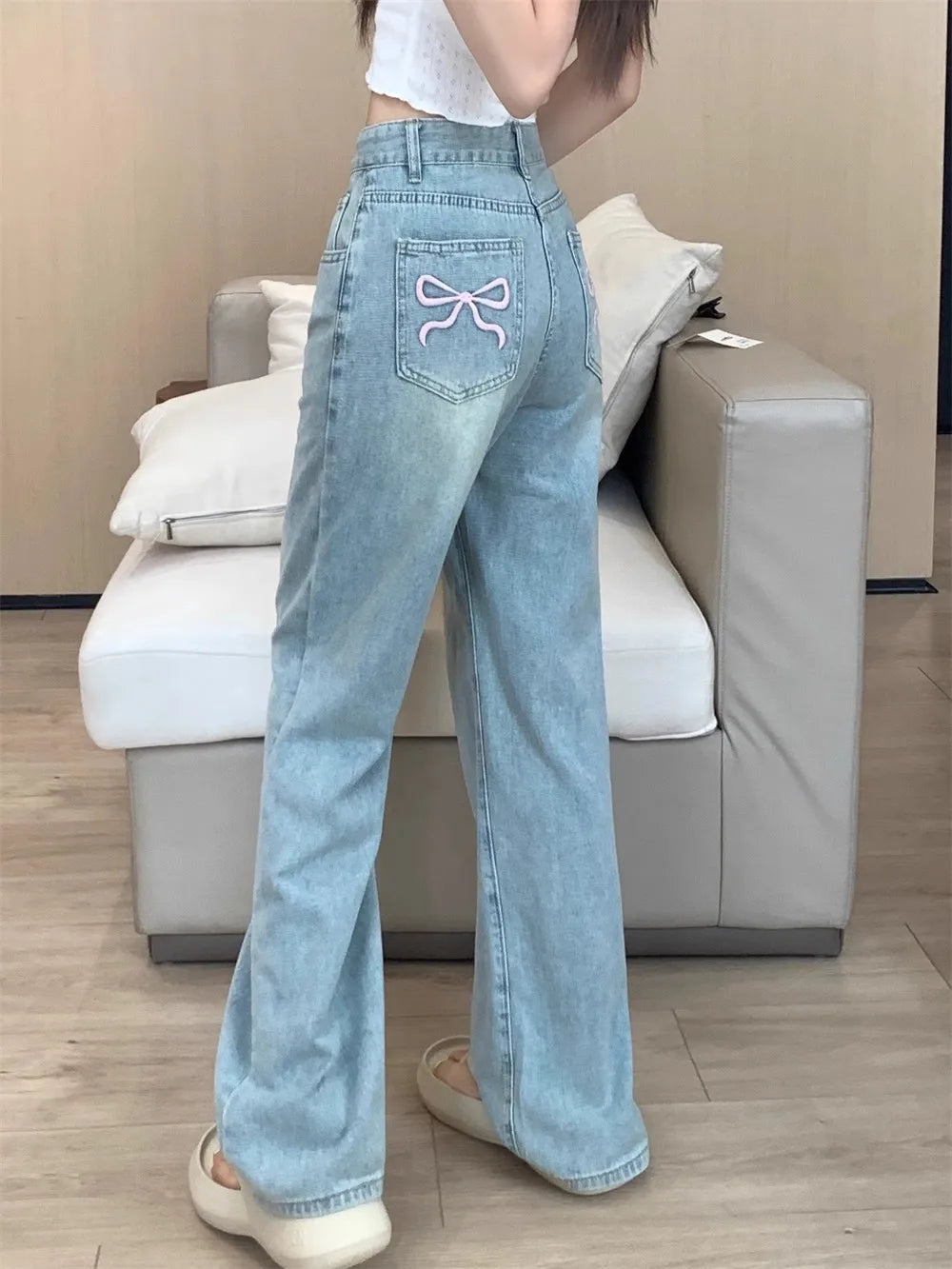 Jeans Straight Leg Donna con Fiocco e Ricamo - dettaglio prodotto
