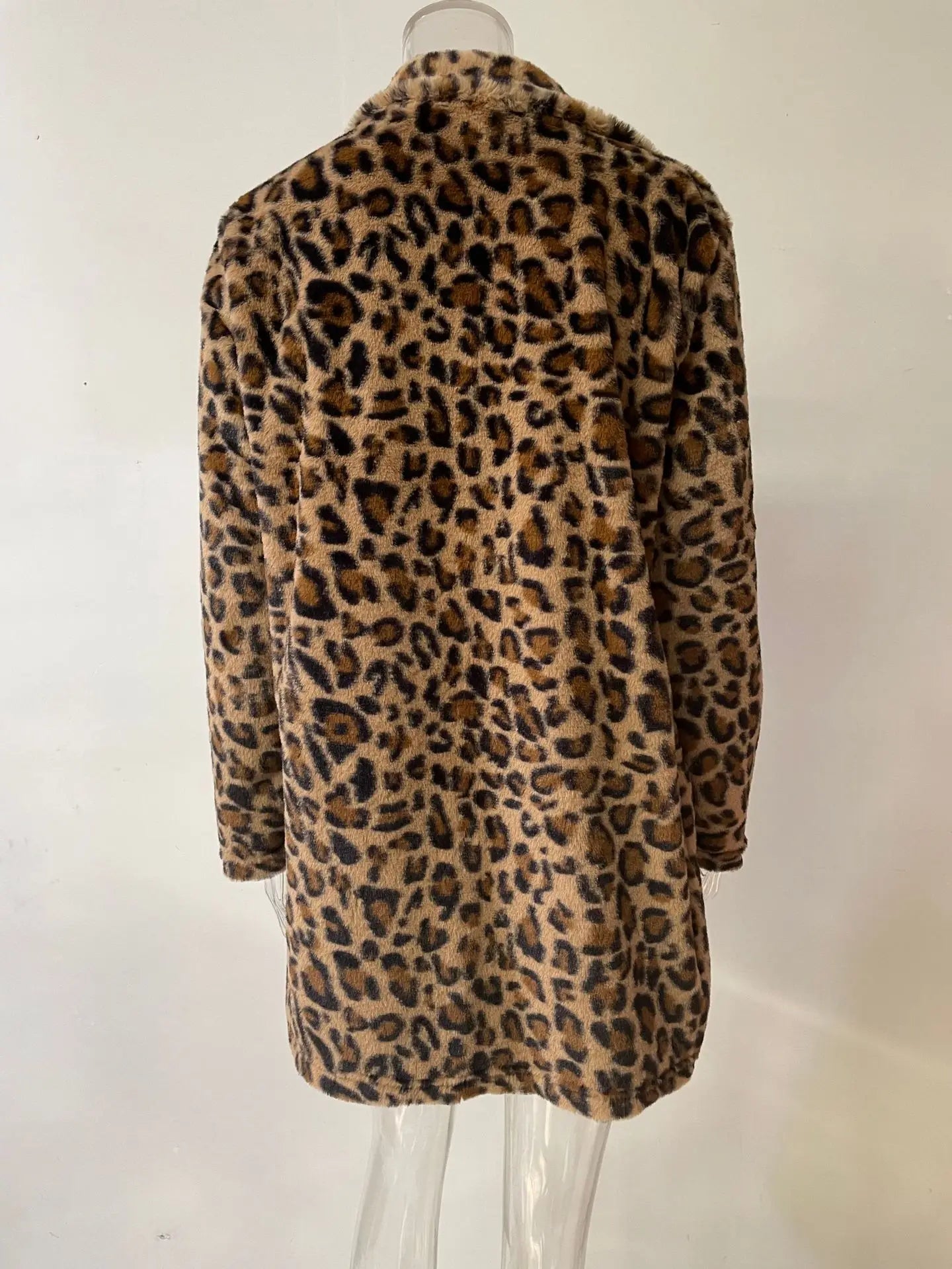 Cappotto donna oversize leopardo – abbigliamento autunno/inverno 2025, stampa leopardata, vestibilità ampia, top casual