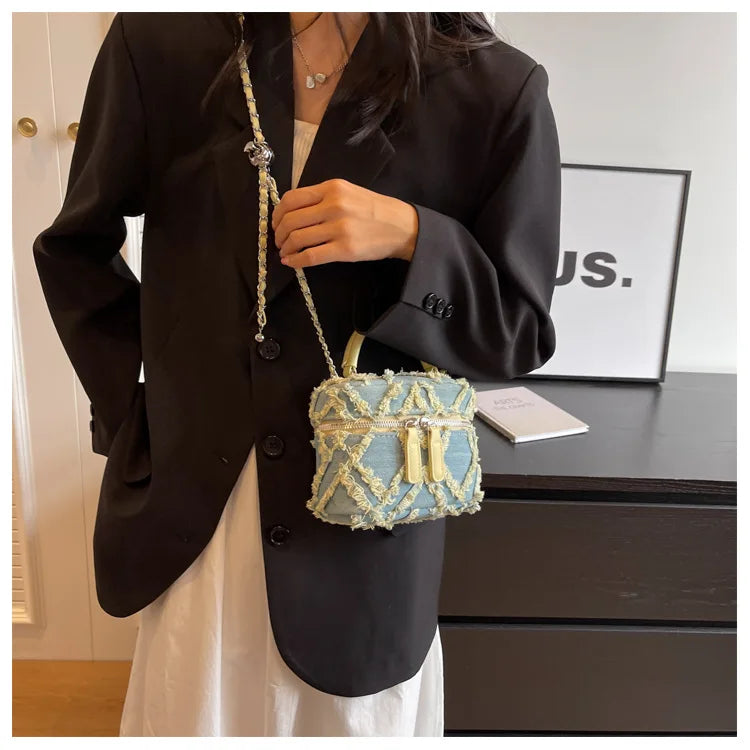 Borsa in Jeans Donna Stile Fashion – Spalla e Tracolla, Design Sfrangiato 2025