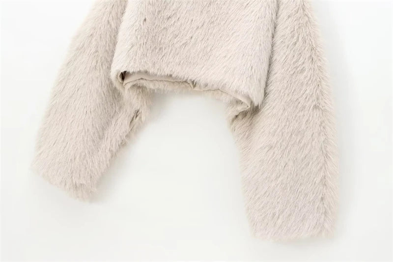 Maglia donna effetto pelliccia corta con girocollo