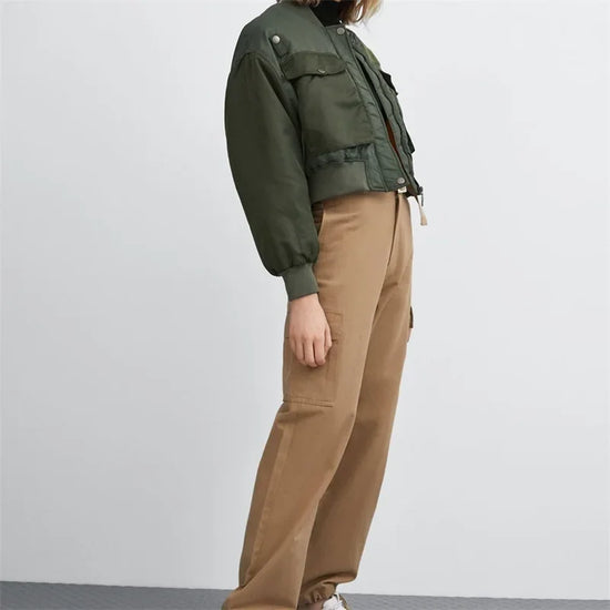 Giacca pilot bomber da donna imbottita – stile militare verde army, antivento e leggera per primavera/autunno