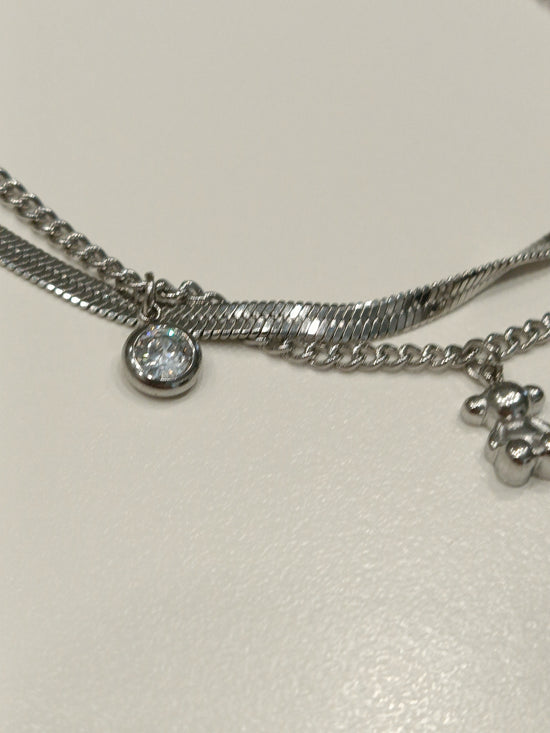 Bracciale Doppio in Acciaio con Ciondoli – Cuore, Orsetto e Dettagli Preziosi