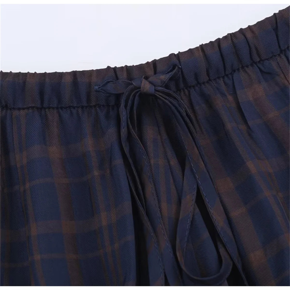 Pantaloni Balloon Plaid Donna – Baggy Bloomers Streetwear