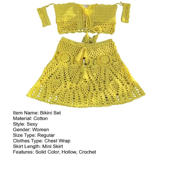  Bikini uncinetto 2025 off‑shoulder con gonnellino coordinato, design artigianale, texture crochet elegante.