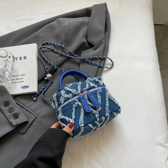 Borse donna in denim effetto sfrangiato con tracolla, disponibili in diversi colori moda