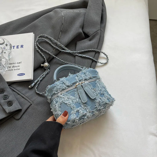 Borse donna in denim effetto sfrangiato con tracolla, disponibili in diversi colori moda