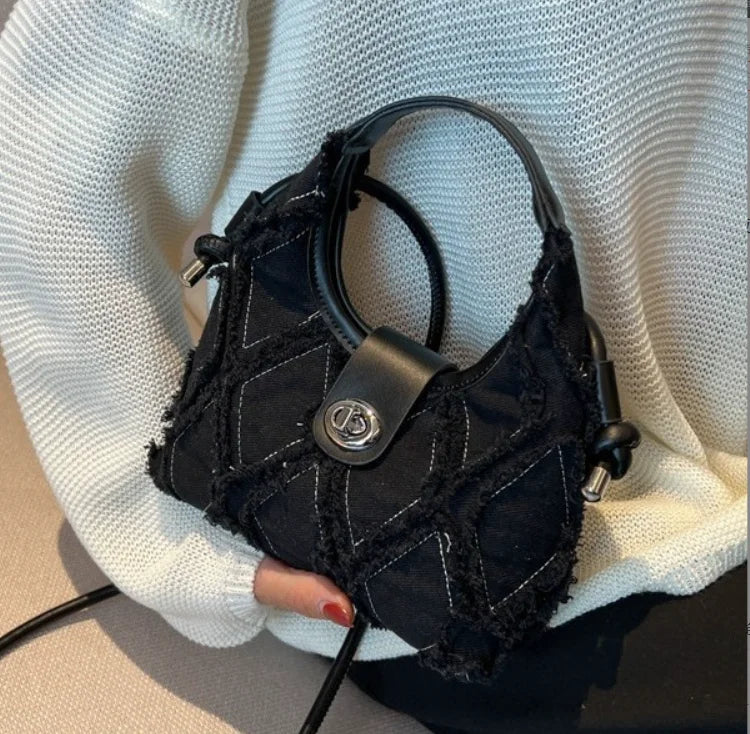 Borse donna in denim effetto sfrangiato con tracolla, disponibili in diversi colori moda