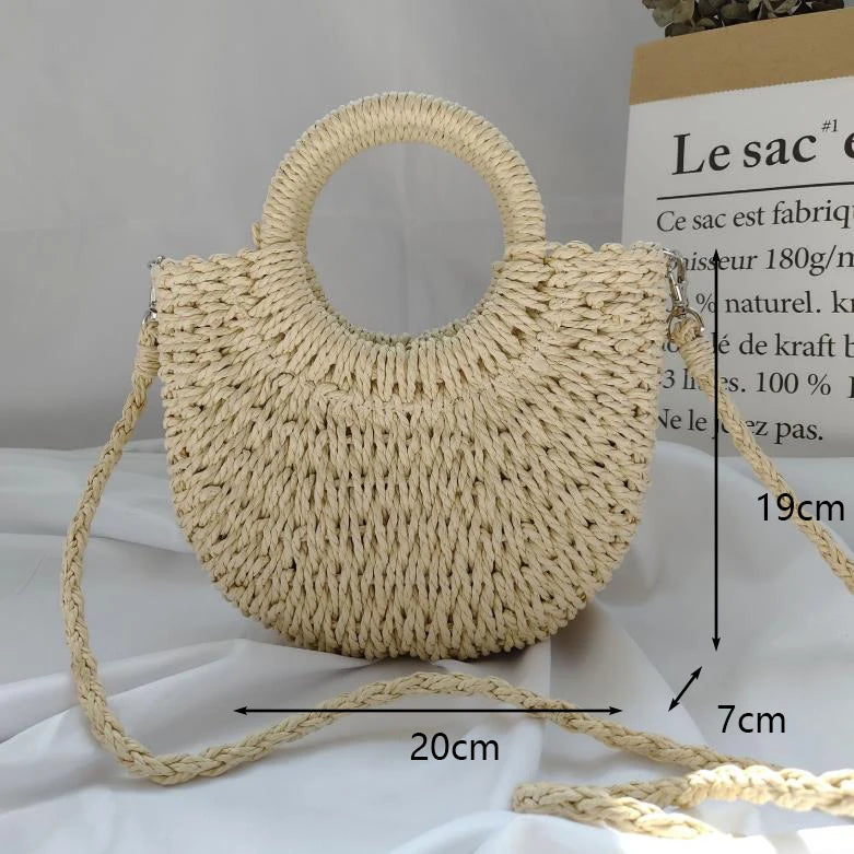 Moon Bag in paglia intrecciata – Borsa estiva a mezzaluna in tre dimensioni (S, M, L)