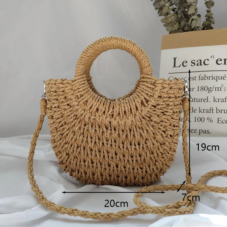 Moon Bag in paglia intrecciata – Borsa estiva a mezzaluna in tre dimensioni (S, M, L)