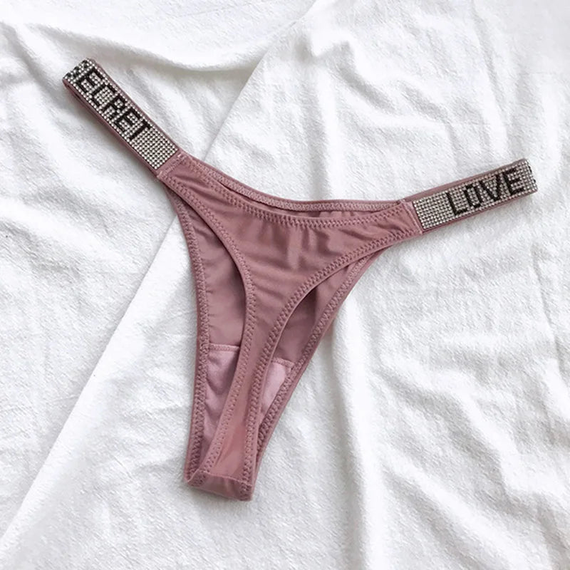 Perizoma sportivo donna con strass e scritta sexy – Intimo G-string vita alta in microfibra elasticizzata