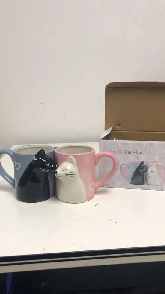 Set 2 Tazze Ceramica con Gatti che Si Baciano – Regalo Romantico per Coppie San Valentino