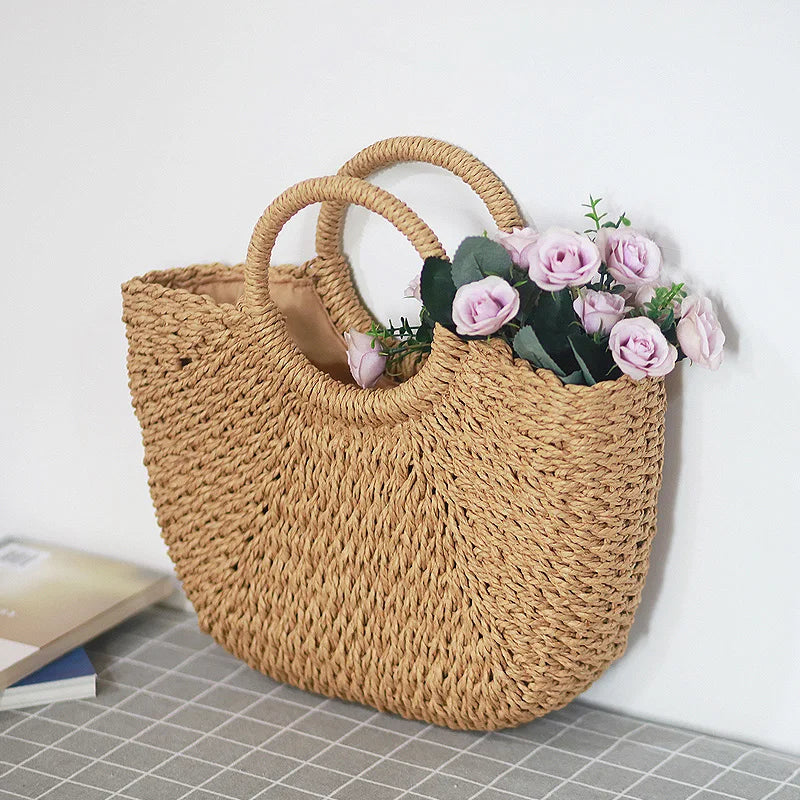 Moon Bag in paglia intrecciata – Borsa estiva a mezzaluna in tre dimensioni (S, M, L)