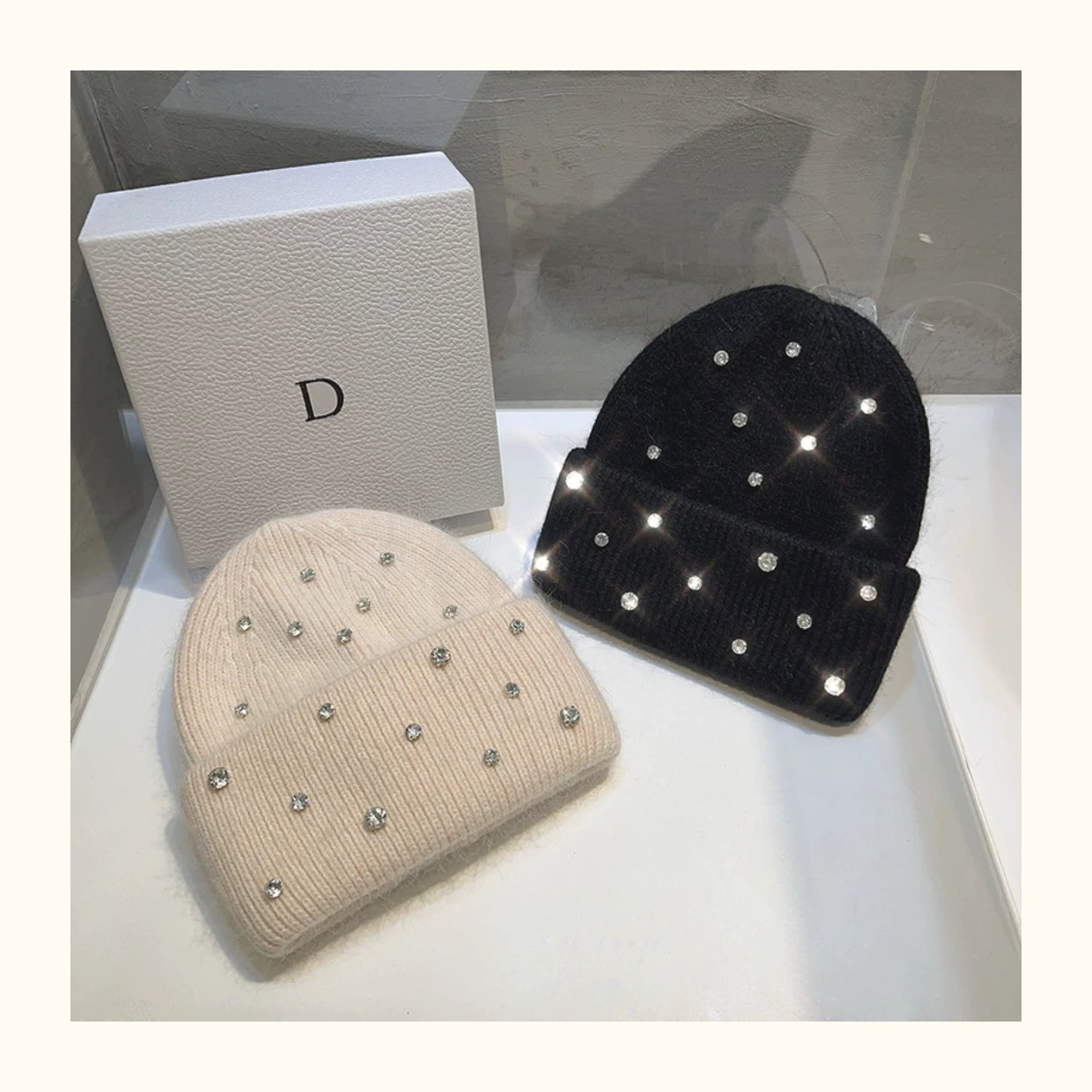 Cappello invernale con strass e pelliccia – Berretto a maglia con perline lucenti per donna, caldo e fashion