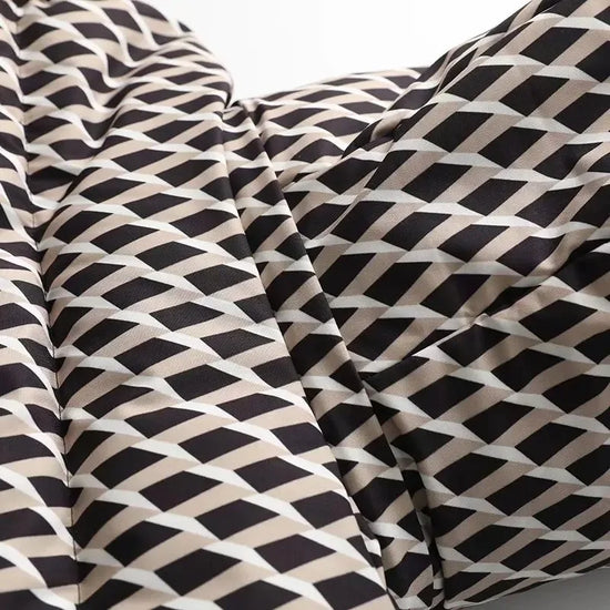 Piumino Donna con Cappuccio e Cintura - immagine 17