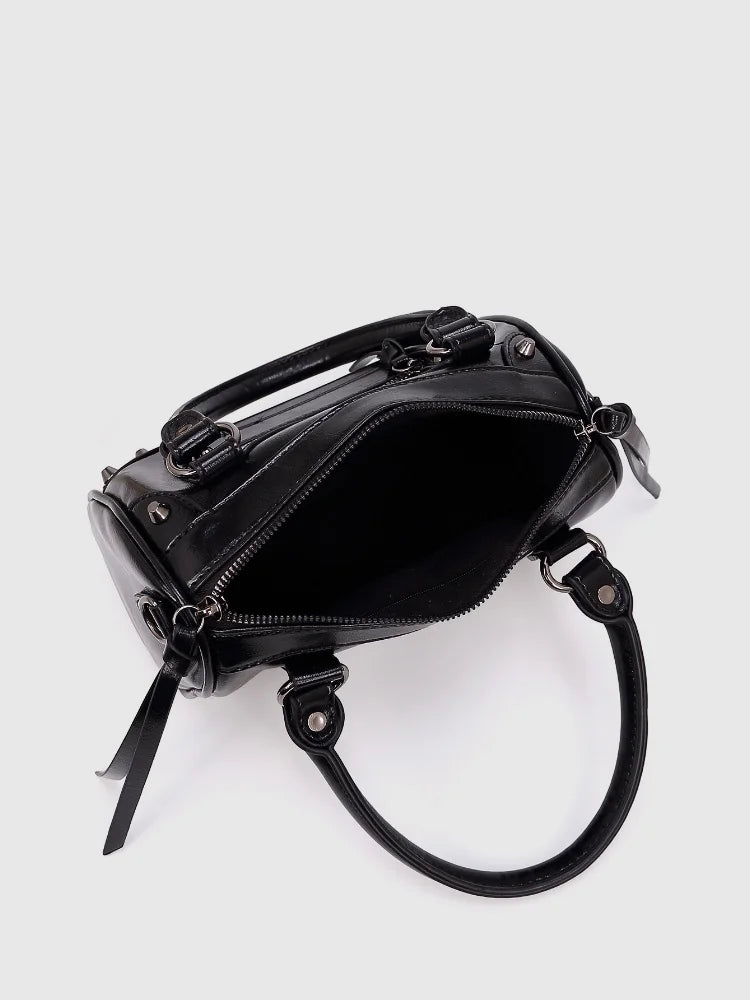 Borsa donna in similpelle con rivetti e nappine – tracolla regolabile, elegante e casual per ufficio e appuntamenti