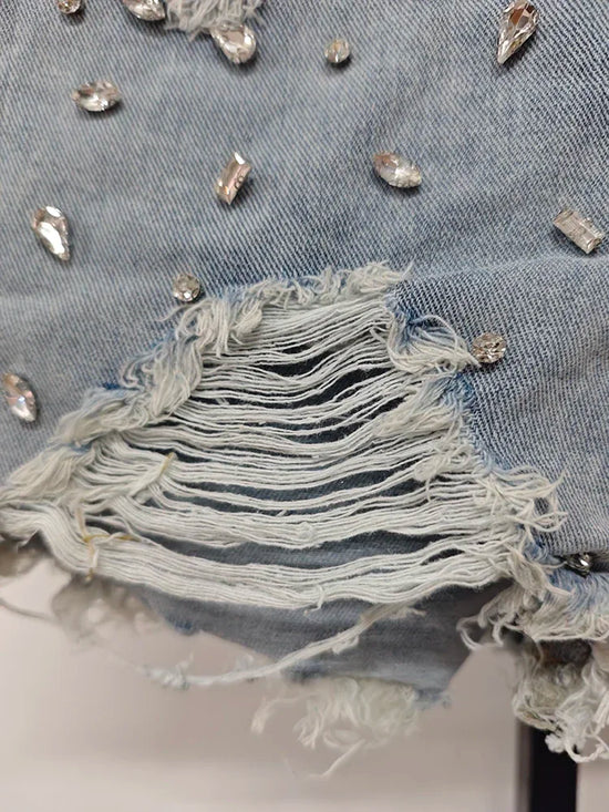 Shorts jeans donna Y2K vita alta con strass e frange – Primavera 2025
