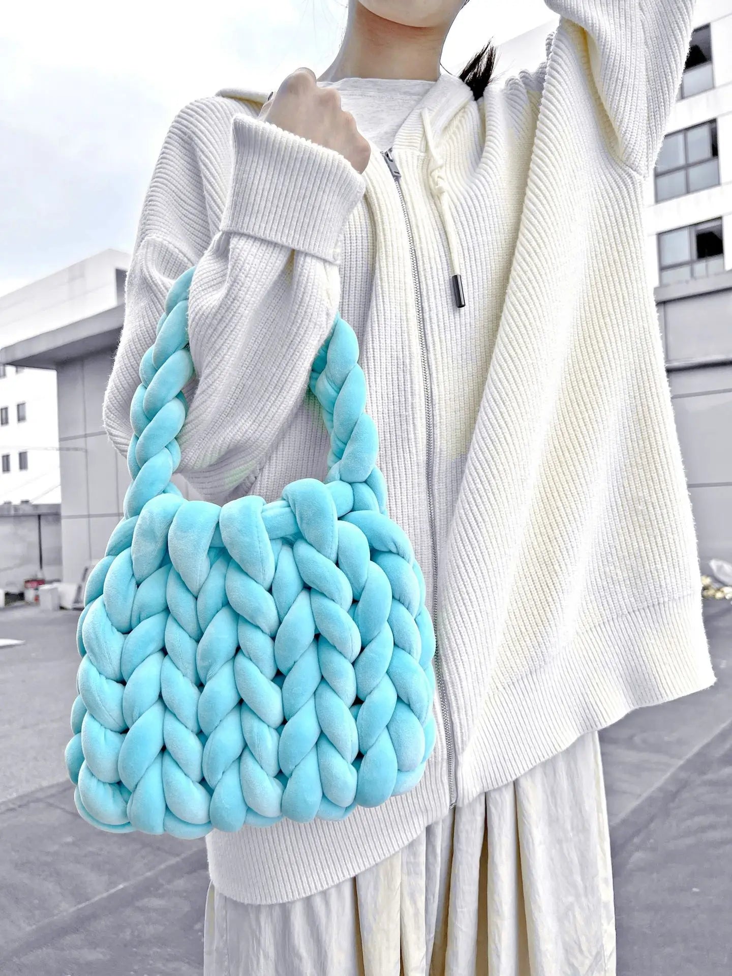 Borsa uncinetto in velluto intrecciato a mano – handbag artigianale unisex disponibile in più colori e dimensioni
