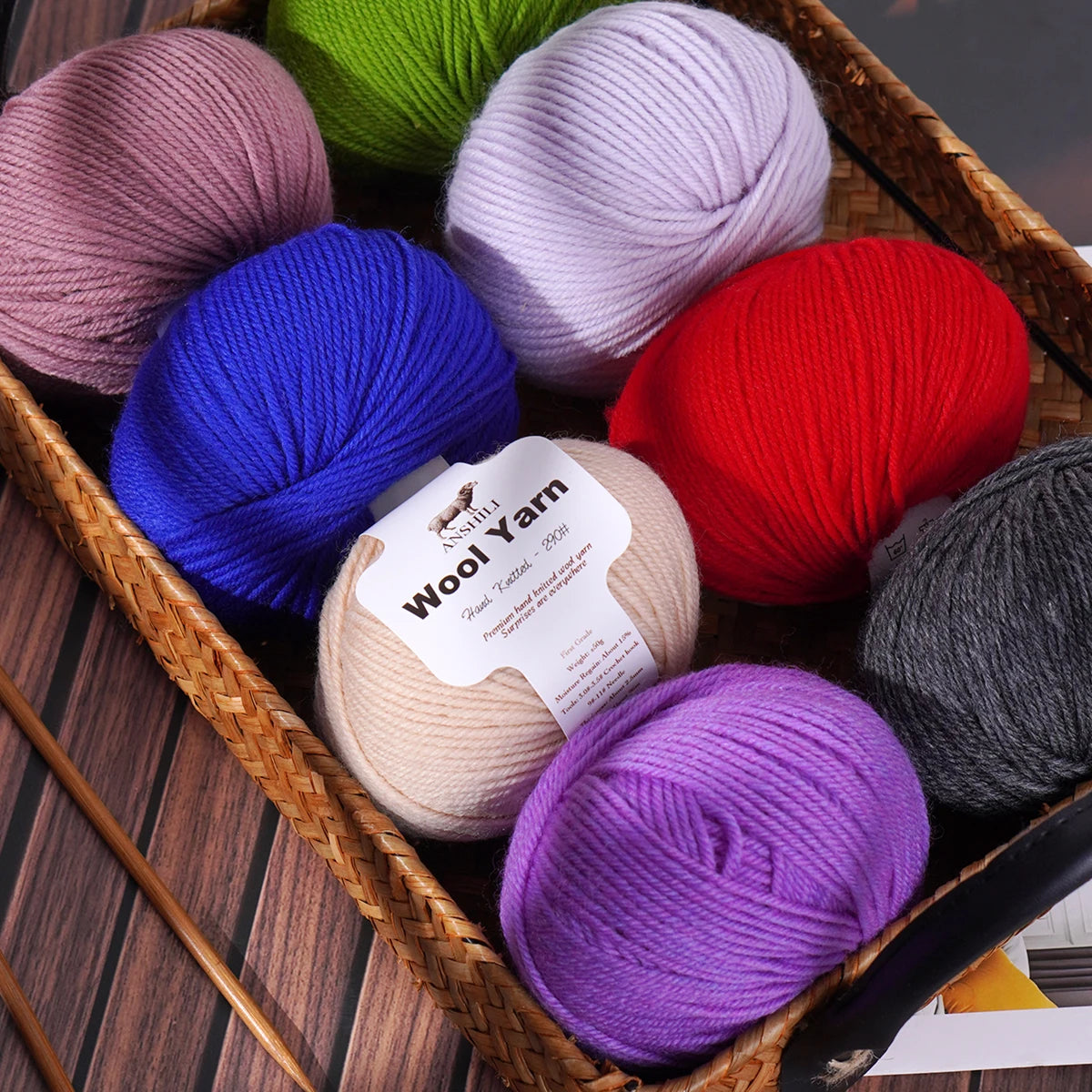 Filato Lana  Spessore Medio – Gomitolo per Maglieria e Uncinetto, Ideale per Maglioni & Accessori