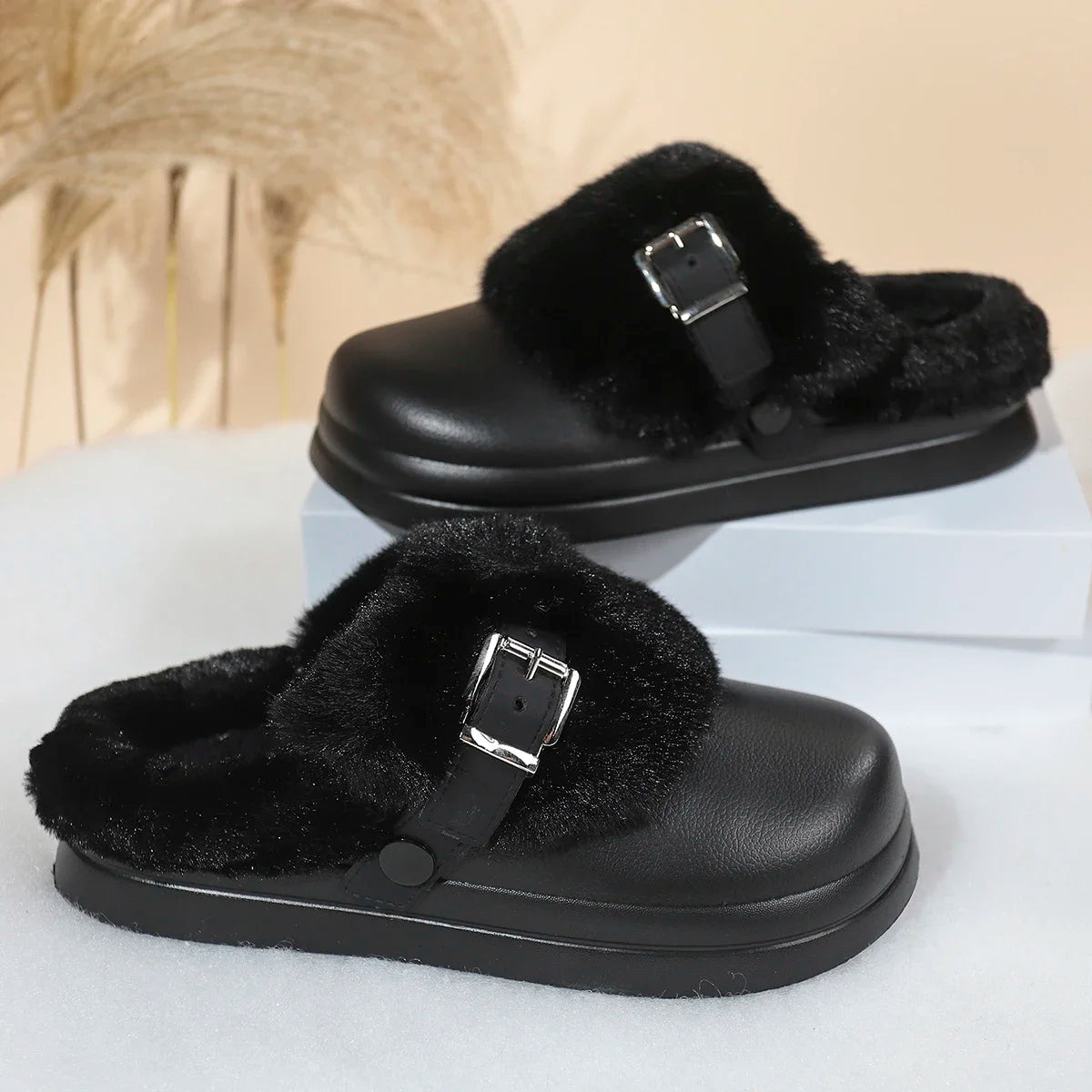 Women EVA Thick Sole Fur Slippers Closed Toe Fluffy Warm Home Slippers Woman Buckle Fashion Slip-on Cover Head Cotton Slippers