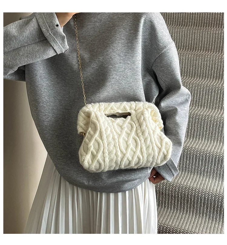Borsa Crochet Donna Invernale – Crossbody Tricot con Catena e Texture Maglia
