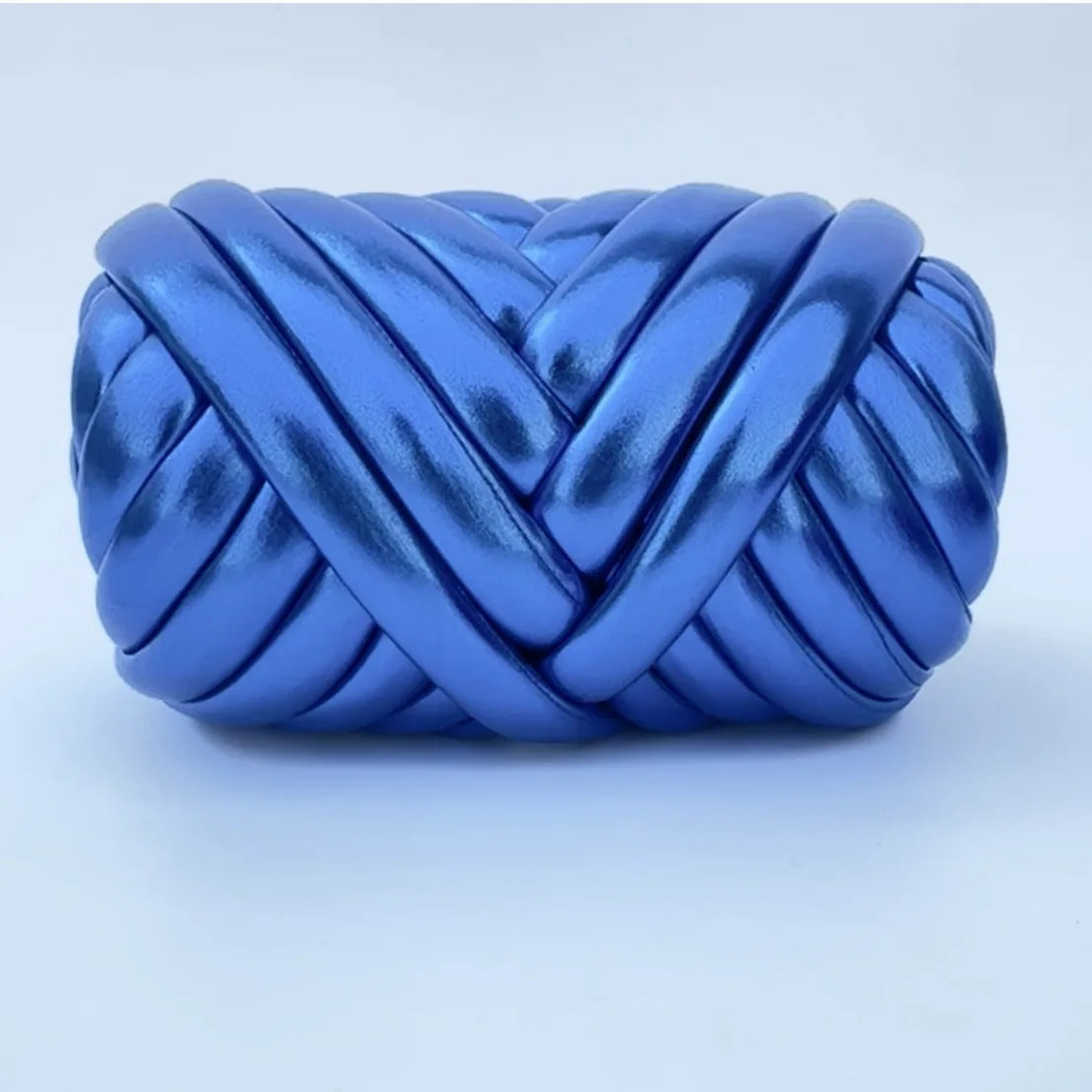 Filato mesh / ecopelle marshmallow per borse e uncinetto – opaco/lucido + pelle intrecciata artigianale