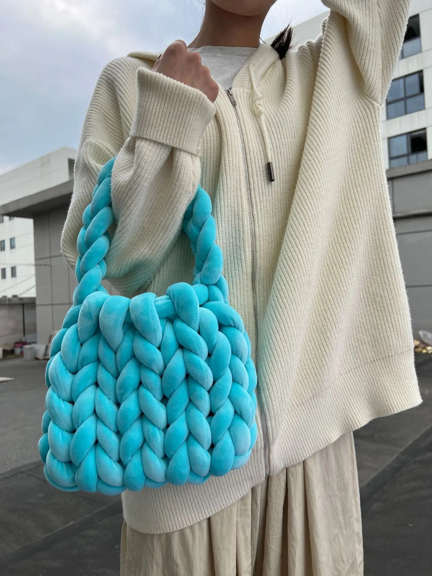 Borsa uncinetto in velluto intrecciato a mano – handbag artigianale unisex disponibile in più colori e dimensioni