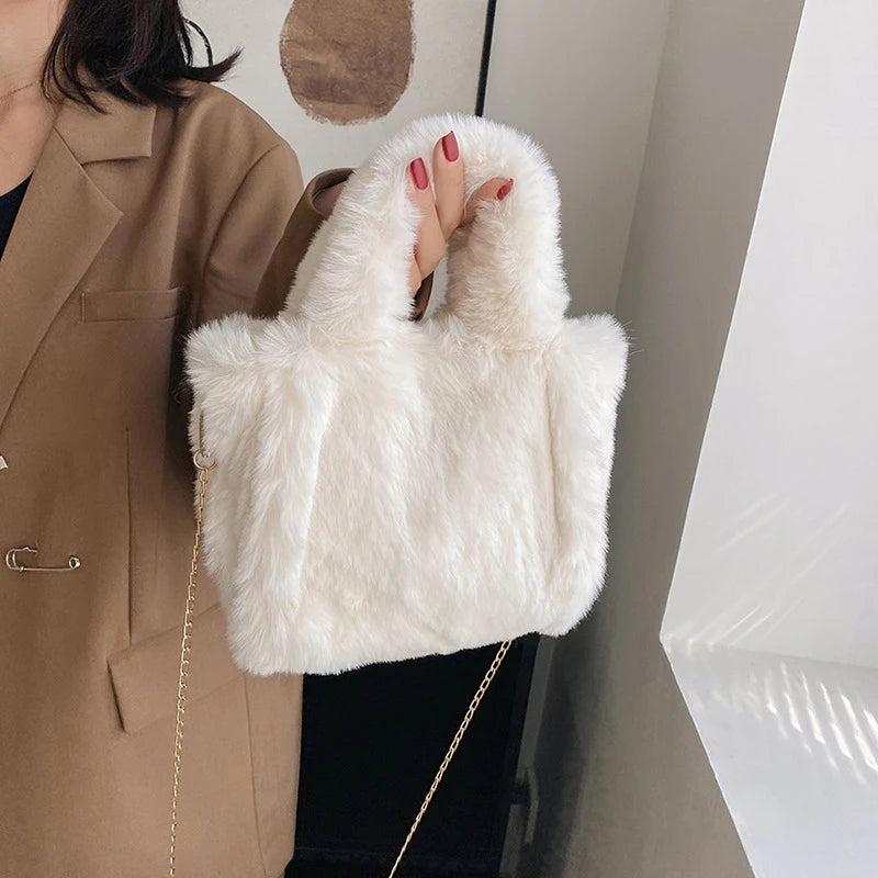Shopper Tote Donna in Ecopelliccia Invernale – Borsa Furry Fluffy a Tracolla o Spalla
