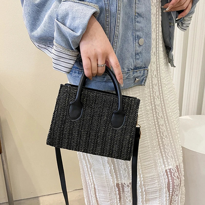 Borsa Tracolla Donna in Paglia Intrecciata – Stile Casual