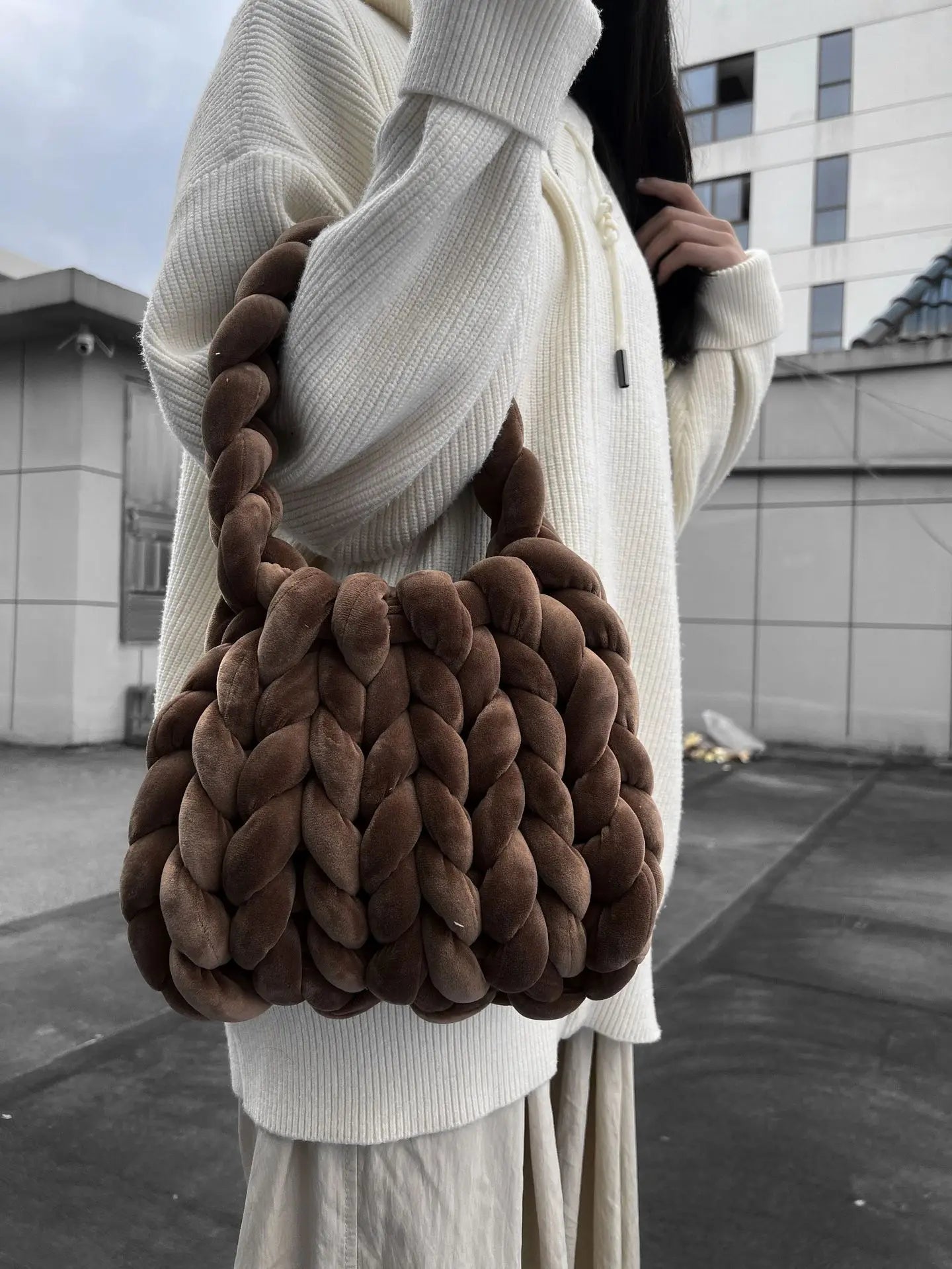 Borsa uncinetto in velluto intrecciato a mano – handbag artigianale unisex disponibile in più colori e dimensioni