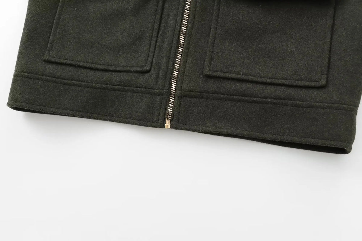 Giacca corta donna con zip, colletto e tasche - foto 12 della galleria