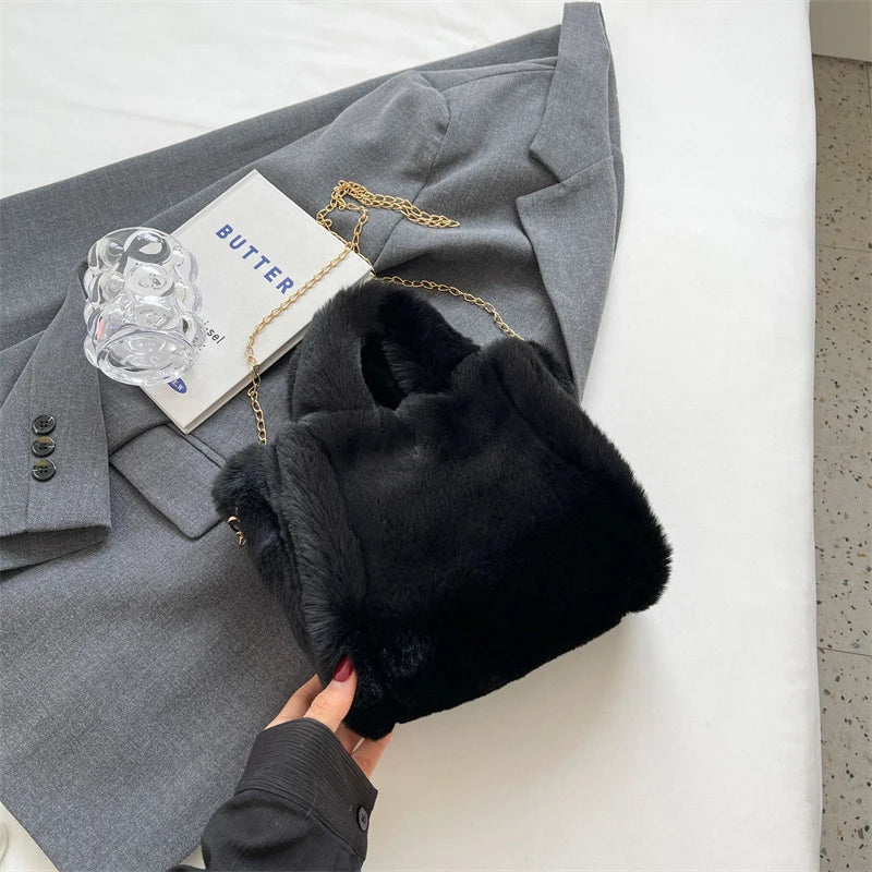 Shopper Tote Donna in Ecopelliccia Invernale – Borsa Furry Fluffy a Tracolla o Spalla