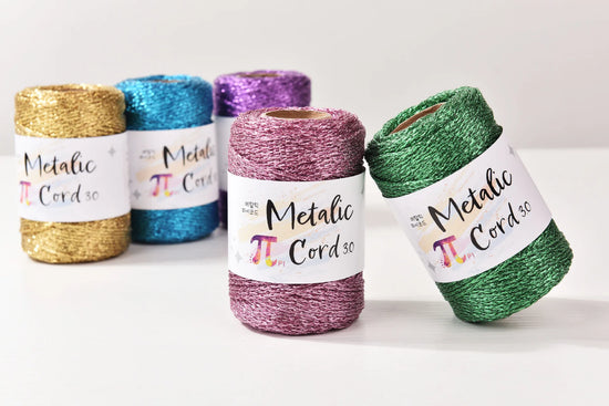 Cordoncino Rigido in Core-Spun da 3 mm con Fili Metallici Argentati – Filo Decorativo di Alta Qualità per Packaging Regalo, Uncinetto e Progetti Fai-da-Te