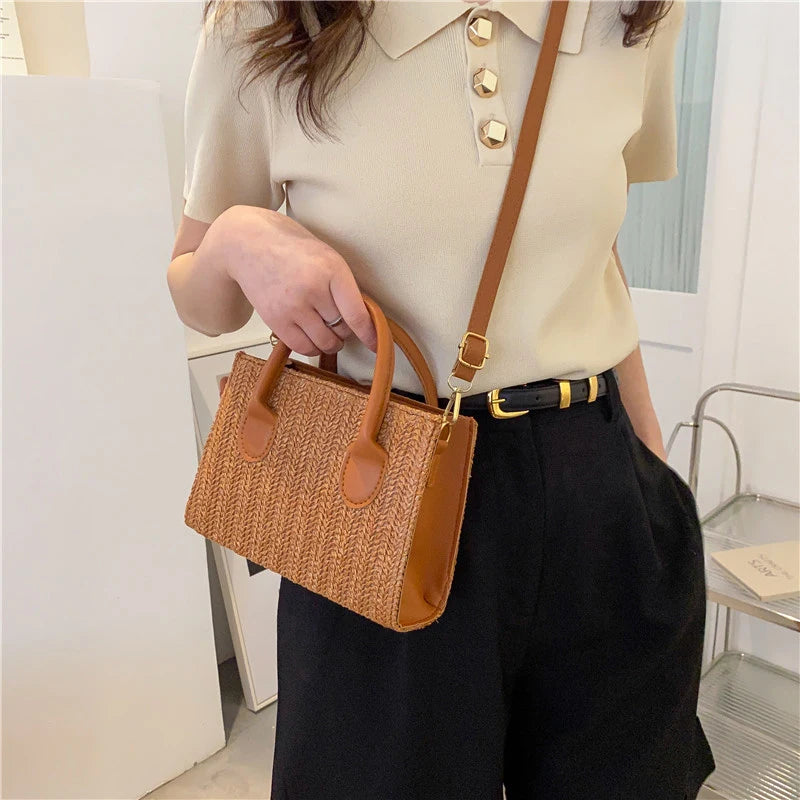 Borsa Tracolla Donna in Paglia Intrecciata – Stile Casual