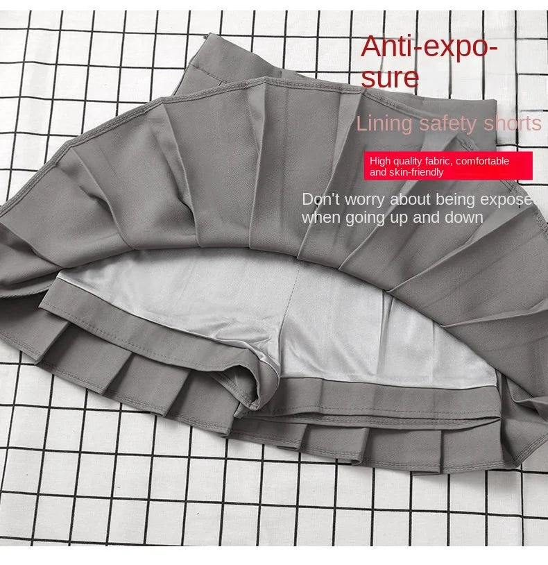 Gonna plissettata cortissima a vita alta – stile uniforme