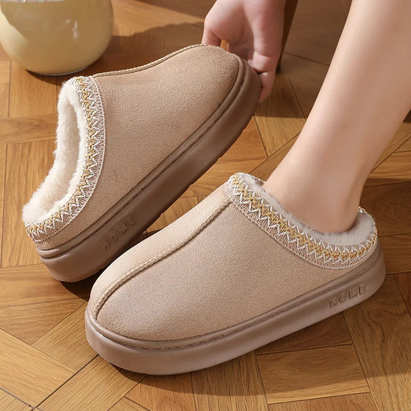 Slippers donna platform inverno 2025 ‒ pantofole fluffy platform indoor/outdoor, suola alta antiscivolo, calde e fashion
