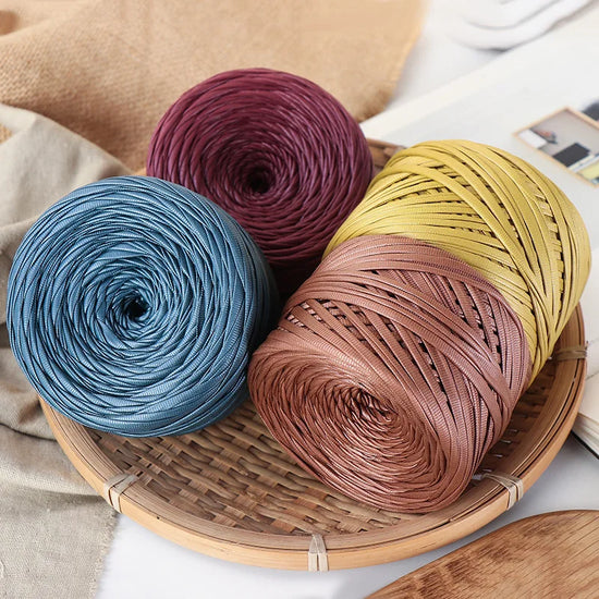 Filo in finta pelle (nappa matte) 200 g – yarn grosso per lavori fai-da-te: borse, uncinetto, craft & decorazioni