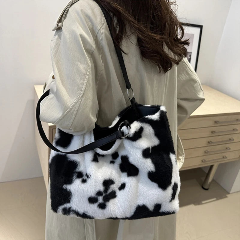 Borsa in Ecopelliccia Donna Animalier Mucca – Grande Capacità a spalla