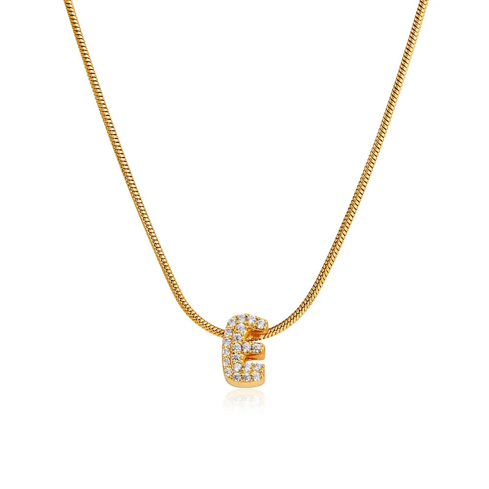 Collana iniziale personalizzabile A–Z con pavé di zirconi – acciaio, elegante