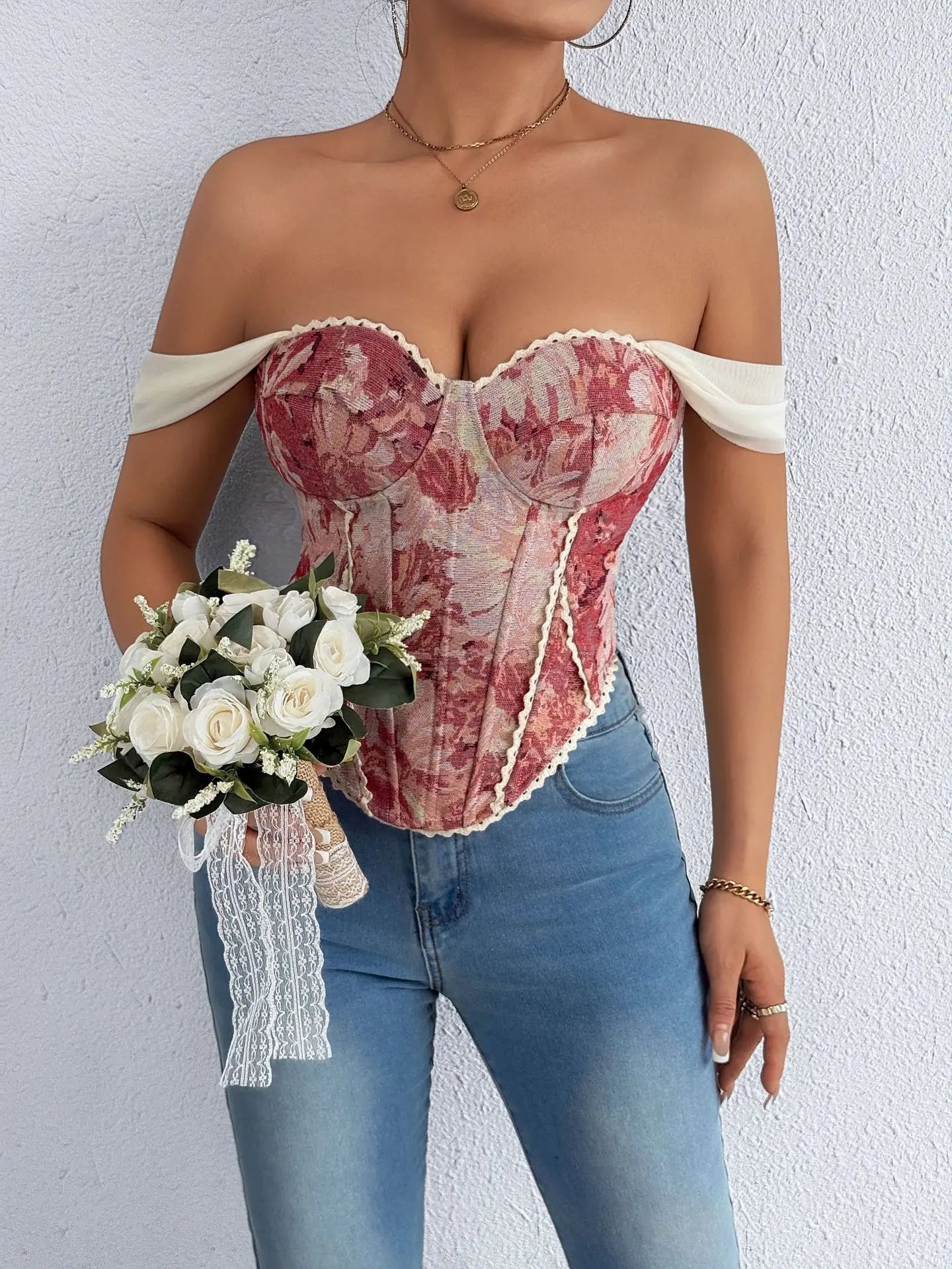 Top Donna in Pizzo Ricamato – Corsetto Elegante e Sexy