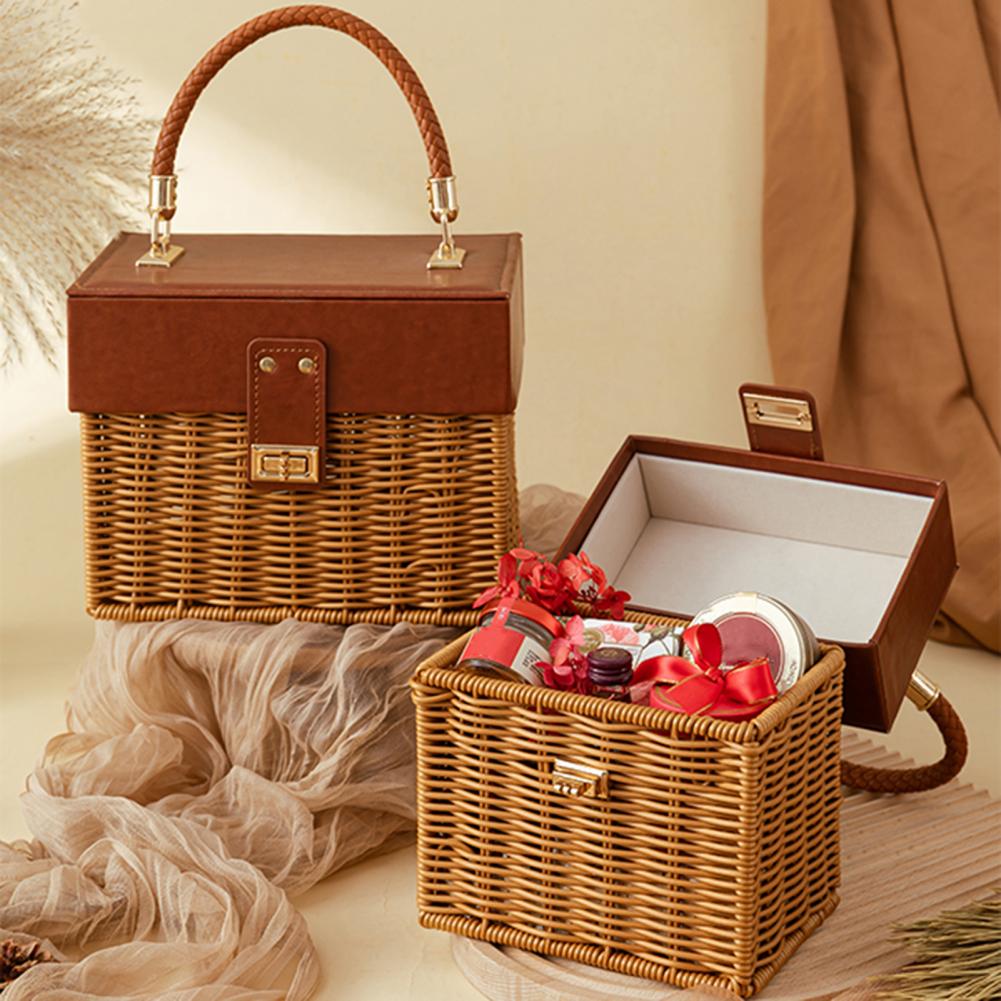 Borsa a Tracolla in Rattan Nera per Donna – Stile Casual Estivo, Fatto a Mano, Forma Box, Perfetta per Viaggi e Spiaggia