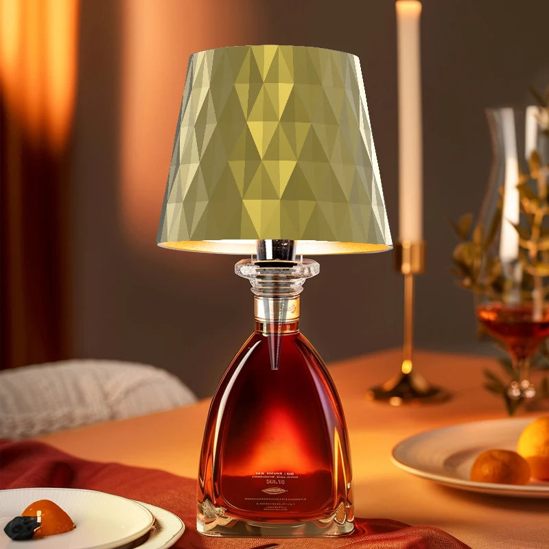 Lampada BOTLIGHT Led Ricaricabile per Bottiglia – Luce Portatile