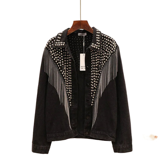 Giacca jeans con borchie, catenelle e frange donna – denim corto stile streetwear autunno/inverno 2025