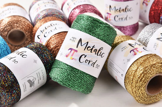 Cordoncino Rigido in Core-Spun da 3 mm con Fili Metallici Argentati – Filo Decorativo di Alta Qualità per Packaging Regalo, Uncinetto e Progetti Fai-da-Te
