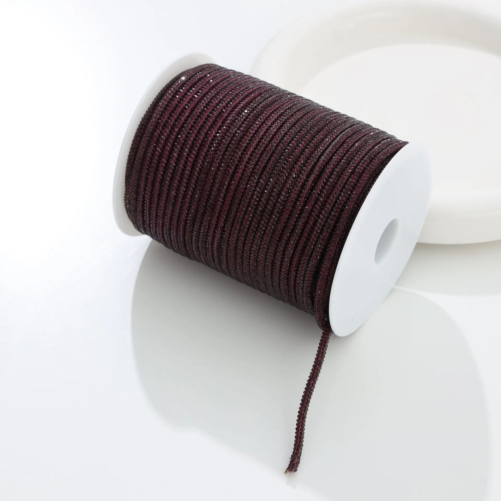 Corda in Cotone con Strass in Vetro 4 mm – 5 Metri Applicabile con Ferro o Cucitura per Abiti, Borse e Scarpe